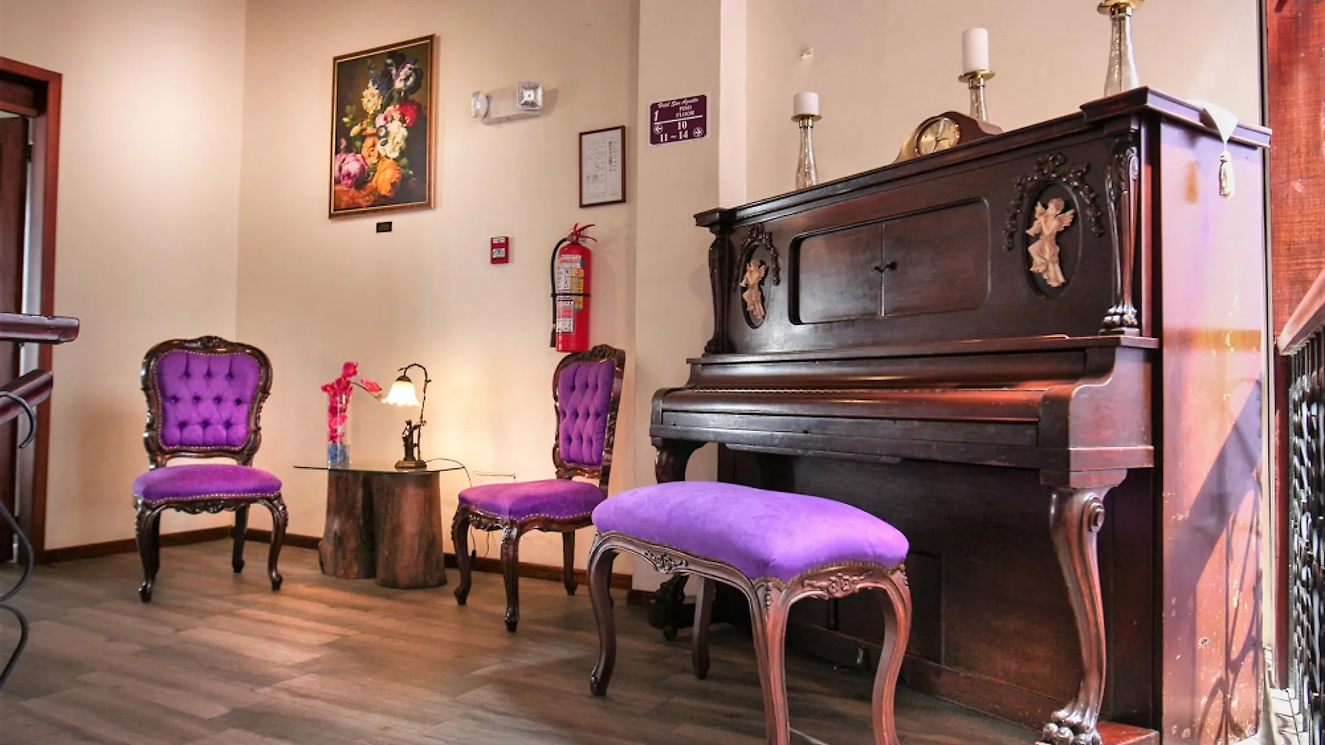 Hotel Colonial San Agustin Quito