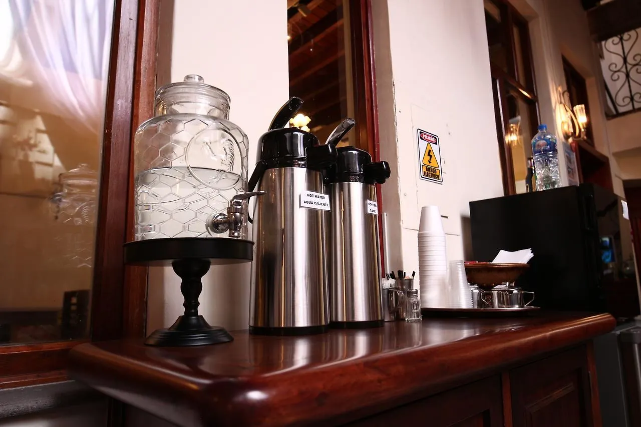Hotel Colonial San Agustin Quito