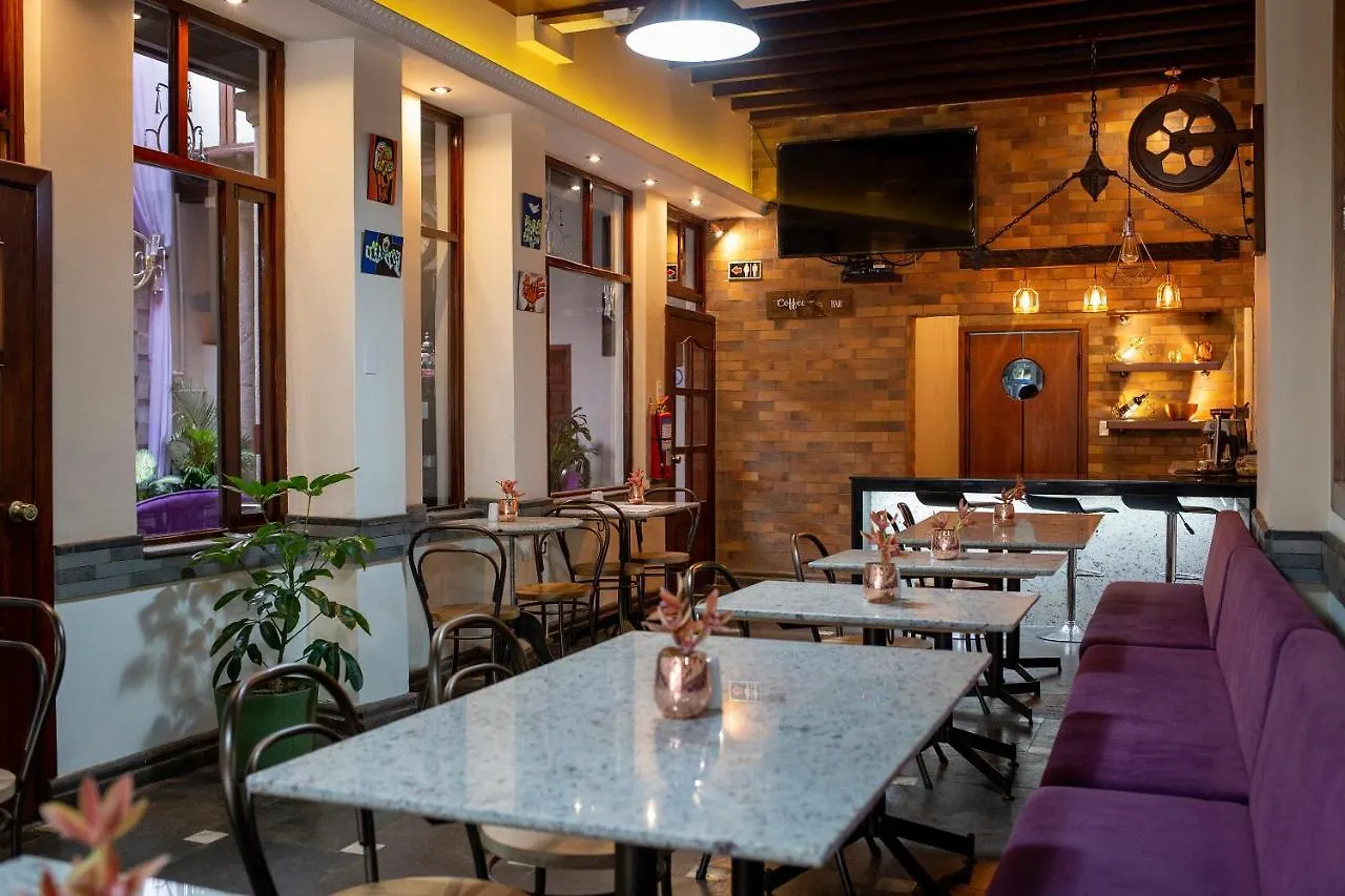 Hotel Colonial San Agustin Quito 3*,  Equador