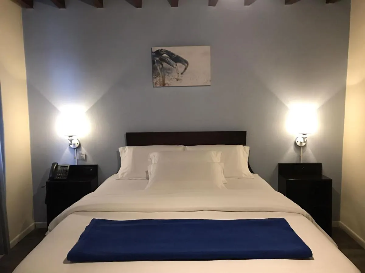 Hotel Colonial San Agustin Quito