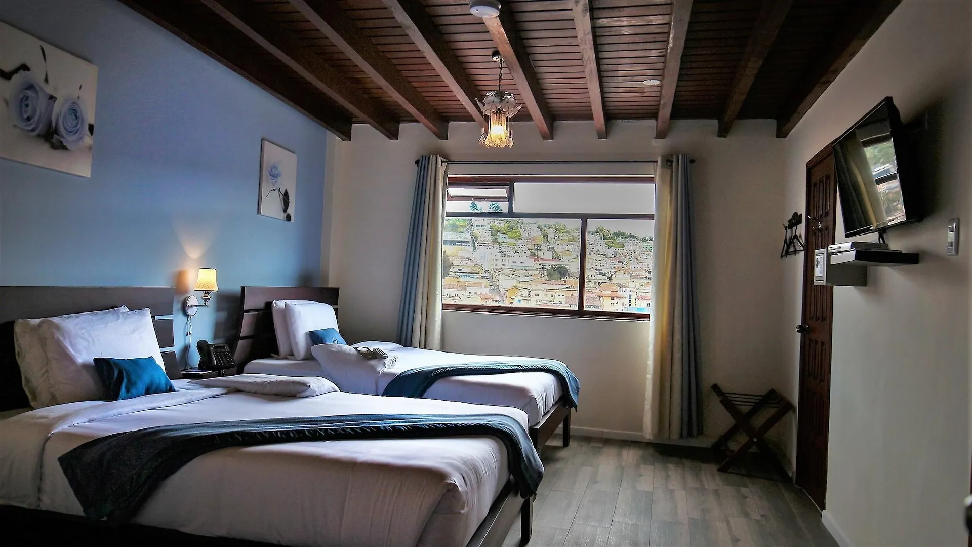 Hotel Colonial San Agustin Quito 3*,