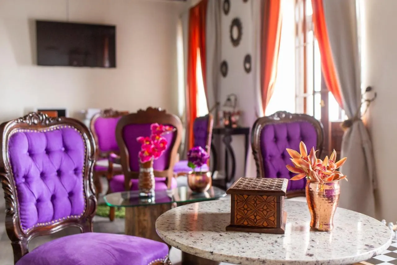 Hotel Colonial San Agustin Quito