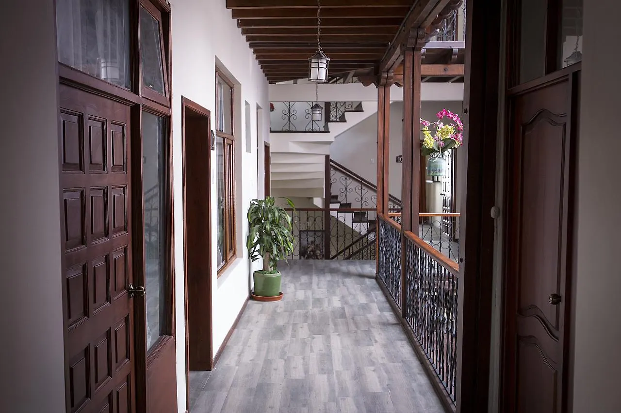 ***  Hotel Colonial San Agustin Quito Ecuador